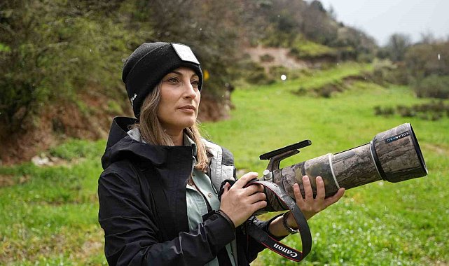 Aladağlar'da kartpostallık kış manzarası: Dağ keçileri dron ile görüntülendi