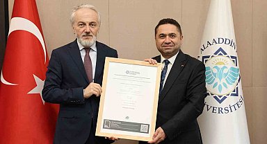 ALKÜ, yeşil enerjide Türkiye'nin ilk üniversitesi oldu