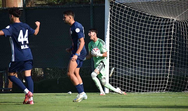 Altınordu'nun 20 yaşındaki kalecisi, bu sezon 8 penaltıdan 7'sini kurtardı