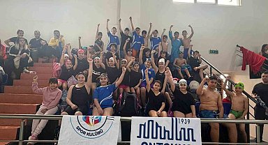 Antakya Belediyesi'nin sporcuları madalyaları topladılar