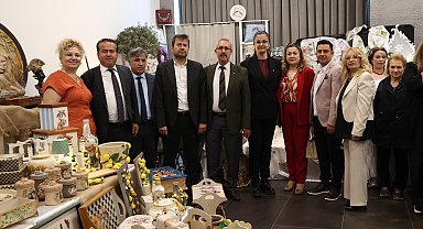 Antalya'da Uncalı ATASEM yılsonu sergisi açıldı