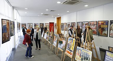 Antalyalılar Yeşilçam afişleriyle zamanda yolculuğa çıkıyor