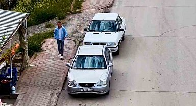 Aracını park edip uzaklaştı, dönüşte polisi karşısında buldu: Sürücüye ve araç sahibine 40'ar bin lira ceza