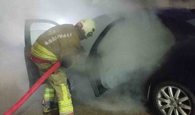 Arsuz'da otomobil yangını