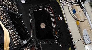 Artemis II mürettebatı, Ay'ın çekim alanına girdi