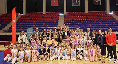 Artistik cimnastik müsabakaları tamamlandı