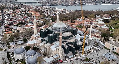 Ayasofya'da dev restorasyonda kritik aşama: Kubbe kapatılıyor