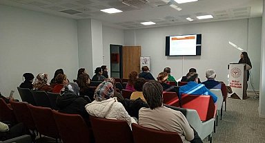 Aydın'da vatandaşlara koruyucu aile eğitimi