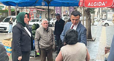 Bağlar Kaymakamı Özdemir, esnaf ve vatandaşlarla bir araya geldi