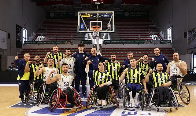 Bakan Bak'tan Fenerbahçe'ye tebrik