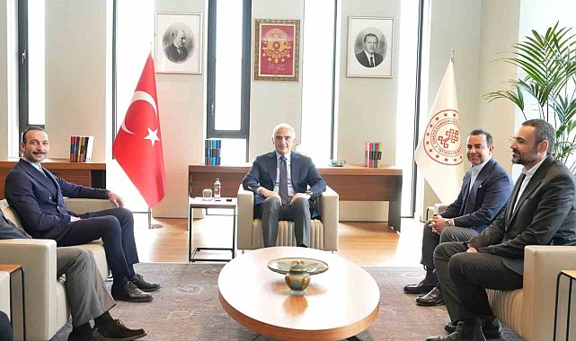 Bakan Ersoy: " Görkem Sevindik'in ortaya koyduğu insani duruşun yanındayız"