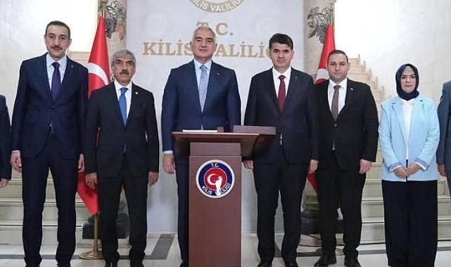 Bakan Ersoy: "Ateş çemberinin içinde Türkiye bir huzur ve güven limanı olarak farkını ortaya koymuştur"
