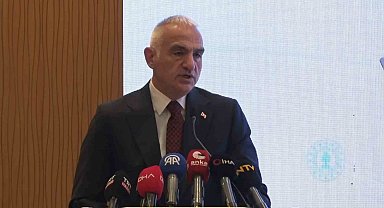 Bakan Ersoy: "Turizm sahasında gelirlerimizi 2017 yılına kıyasla yüzde 109 artırdık"