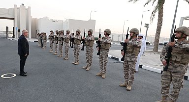 Bakan Güler Katar'da