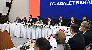 Bakan Gürlek: "Toplumun yüzde 81'inin çocuklara verilen cezaların yetersiz olduğu konusunda bir algısı var"