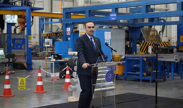 Bakan Kacır: "1 milyar doların üzerinde finansmanı ülkemize kazandırdık"