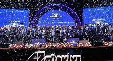 Bakan Kacır: "Bugün 23 yıl öncesine göre bambaşka bir Türkiye var"