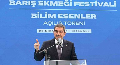 Bakan Kacır'dan Esenler'e müjde: "İlçeye muhteşem bir teknopark kazandırıyoruz"