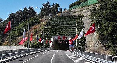 Bakan Uraloğlu'ndan Bursa paylaşımı... Doğancı Tüneli ile Bursa'ya nefes aldırdık