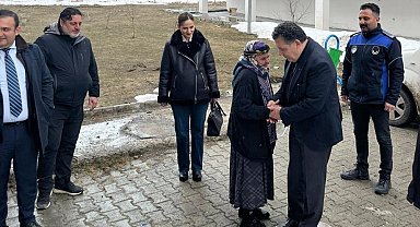Başkan Demir, huzurevini ziyaret etti