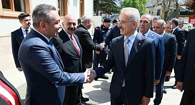 Başkan Dere, Sungurlu'nun ulaşım ihtiyaçlarını Bakan Uraloğlu'na iletti