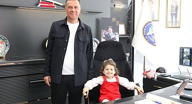 Başkan Ercan, koltuğunu devretti