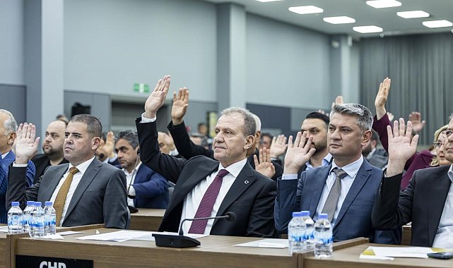 Başkan Seçer: "Mersin'e en iyi şekilde hizmet etmeye devam edeceğiz"