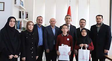 Bayburtlu bölge birincisi öğrenciler ödüllendirildi