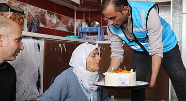 Besra Nine'ye sürpriz doğum günü