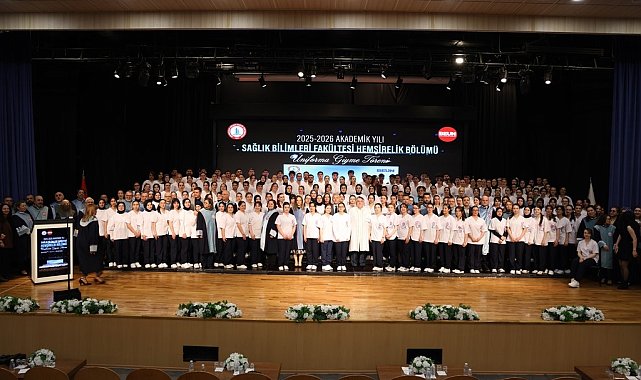 BEUN'da geleceğin hemşireleri üniformalarını giydi