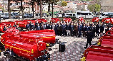Bilecik'te 31 adet yangın söndürme tankeri köylere dağıtıldı