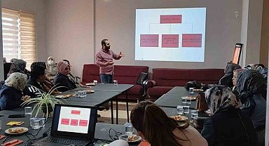 Bilecik'te aile içi iletişim eğitimi düzenlendi