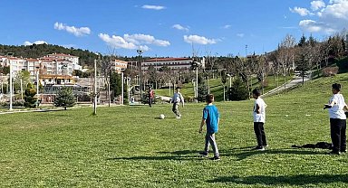 Bilecik'te koruma altındaki çocuklar doğa ve futbolla buluştu