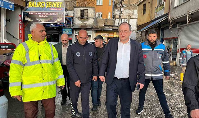 Birecik'te yağış sonrası ekipler harekete geçti