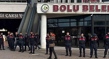 Bolu Belediyesi didik didik aranıyor: 3 kişi hakkında daha gözaltı kararı verildi