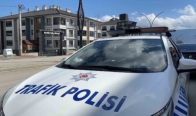 Bolu sokaklarında "Trafidar" mesaisi: Aşırı hız yapanlar yandı