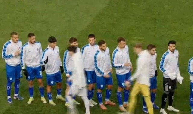 Bosna Hersek Ümit Milli Futbol Takımı oyuncuları, İsrailli futbolcuların elini sıkmadı