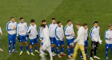 Bosna Hersek Ümit Milli Futbol Takımı oyuncuları, İsrailli futbolcuların elini sıkmadı