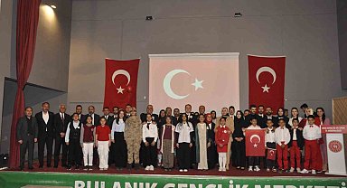 Bulanık'ta 23 Nisan Ulusal Egemenlik ve Çocuk Bayramı kutlandı