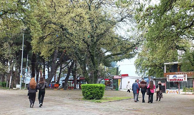 Burhaniye Ören'de sezon açıldı