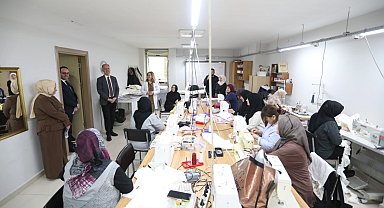 Bursa İnegöl'de Başkan Taban'dan İnesmek kursiyerlerine ziyaret