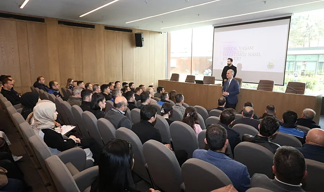 Bursa İnegöl'de personeline "Sağlıklı Dijital Yaşam Ve Ekran Kullanımı Yönetimi" eğitimi