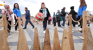 Bursa Osmangazi'de çocuklara özel meydan