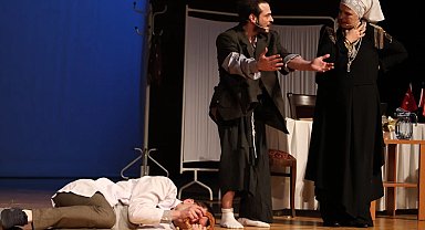 Bursa Osmangazi'de "Taksiratli Şekibe" büyük ilgi gördü