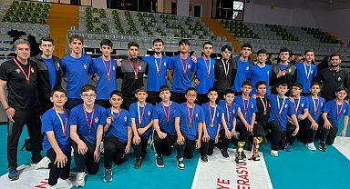 Bursa voleyboluna İnegöl Belediyespor imzası