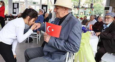 Bursa'da miniklerden 'huzurlu' kutlama