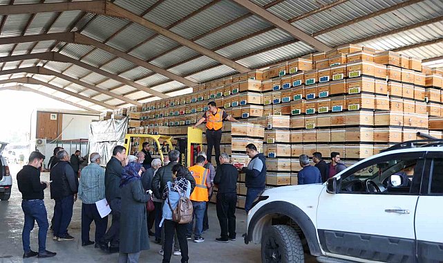 Büyükşehirden üreticiye arı kovanı desteği