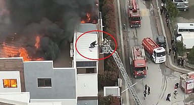 Can pazarında korku dolu anlar kameraya yansıdı... Metrelerce yüksekte itfaiye ekiplerini böyle bekledi