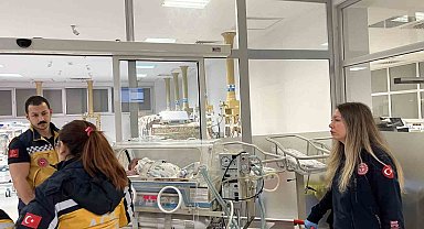 Çanakkale'de 54 günlük bebek uçak ambulansla Ankara'ya sevk edildi