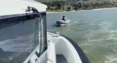 Çanakkale'de sürüklenen bottaki 3 kişi işte böyle kurtarıldı